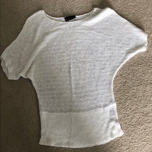 Limited loose knit sweater